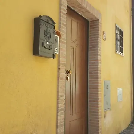 Monolocale Turistico Valentini Апартаменты Альбано-Лациале